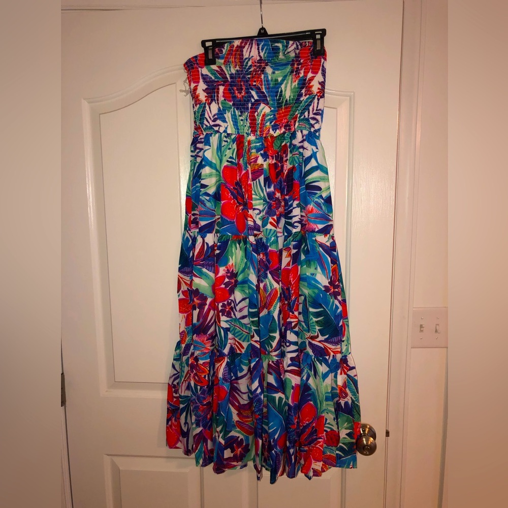 Pink Lily- Strapless multi colored floral maxi dress. Size XL. Brand new. NWT